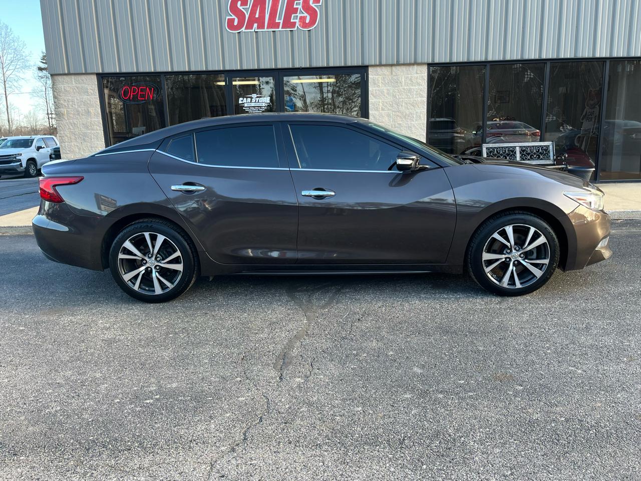 Nissan Maxima 3.5 SV 2016