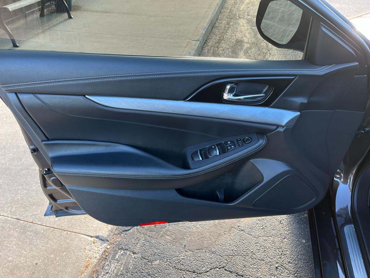 Nissan Maxima 3.5 SV 2016