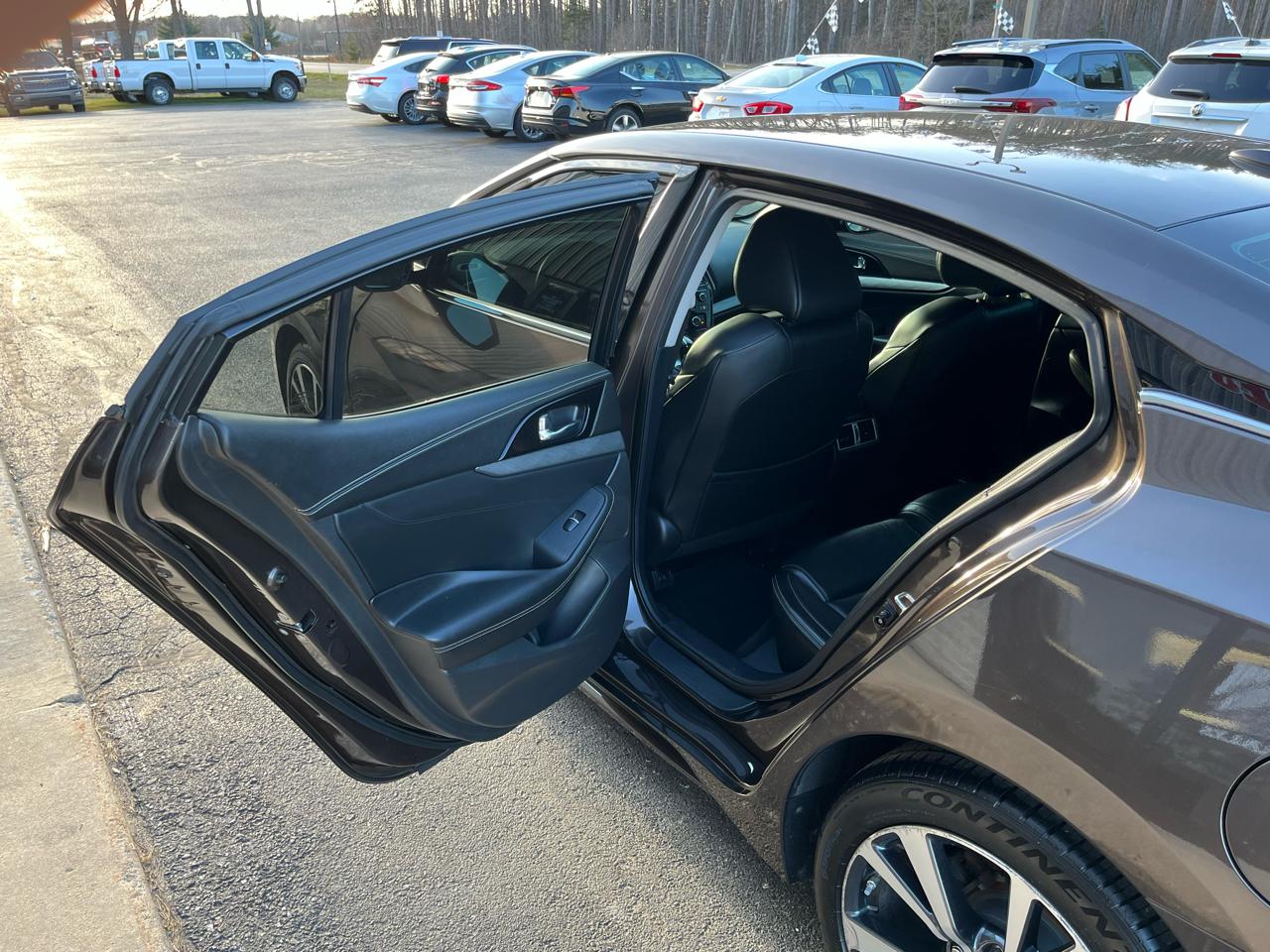 Nissan Maxima 3.5 SV 2016