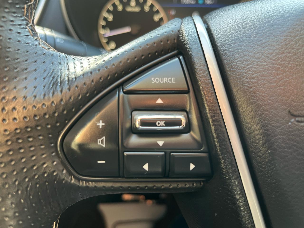 Nissan Maxima 3.5 SV 2016