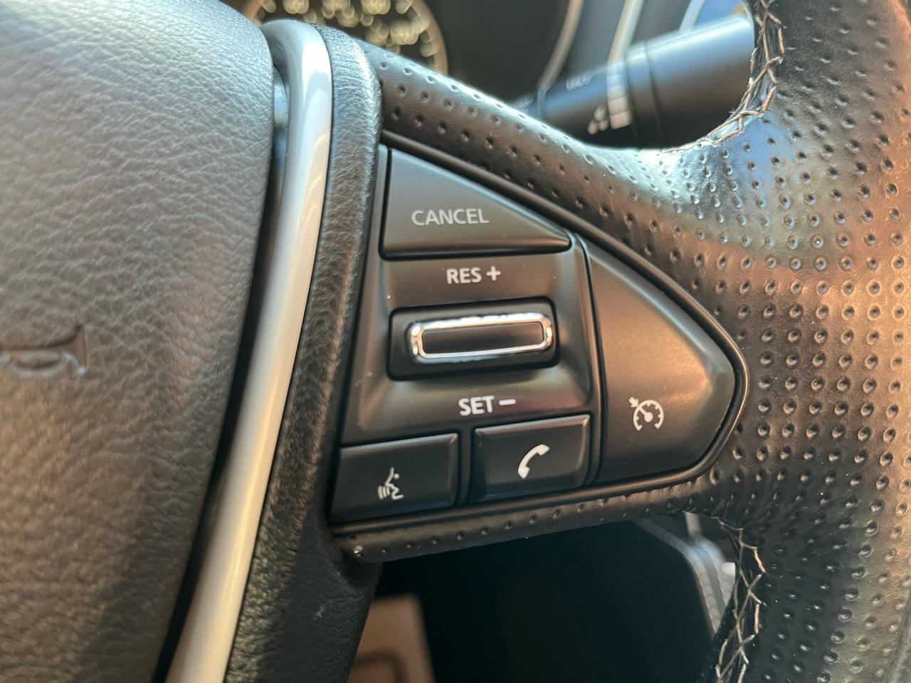 Nissan Maxima 3.5 SV 2016