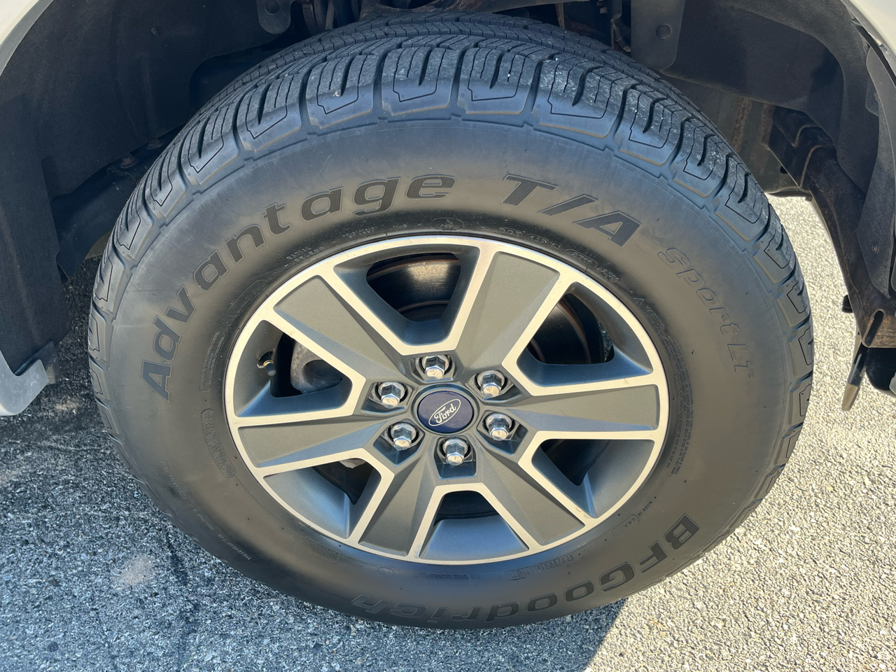 Ford F-150 XLT SuperCrew 5.5-ft. Bed 4WD 2016