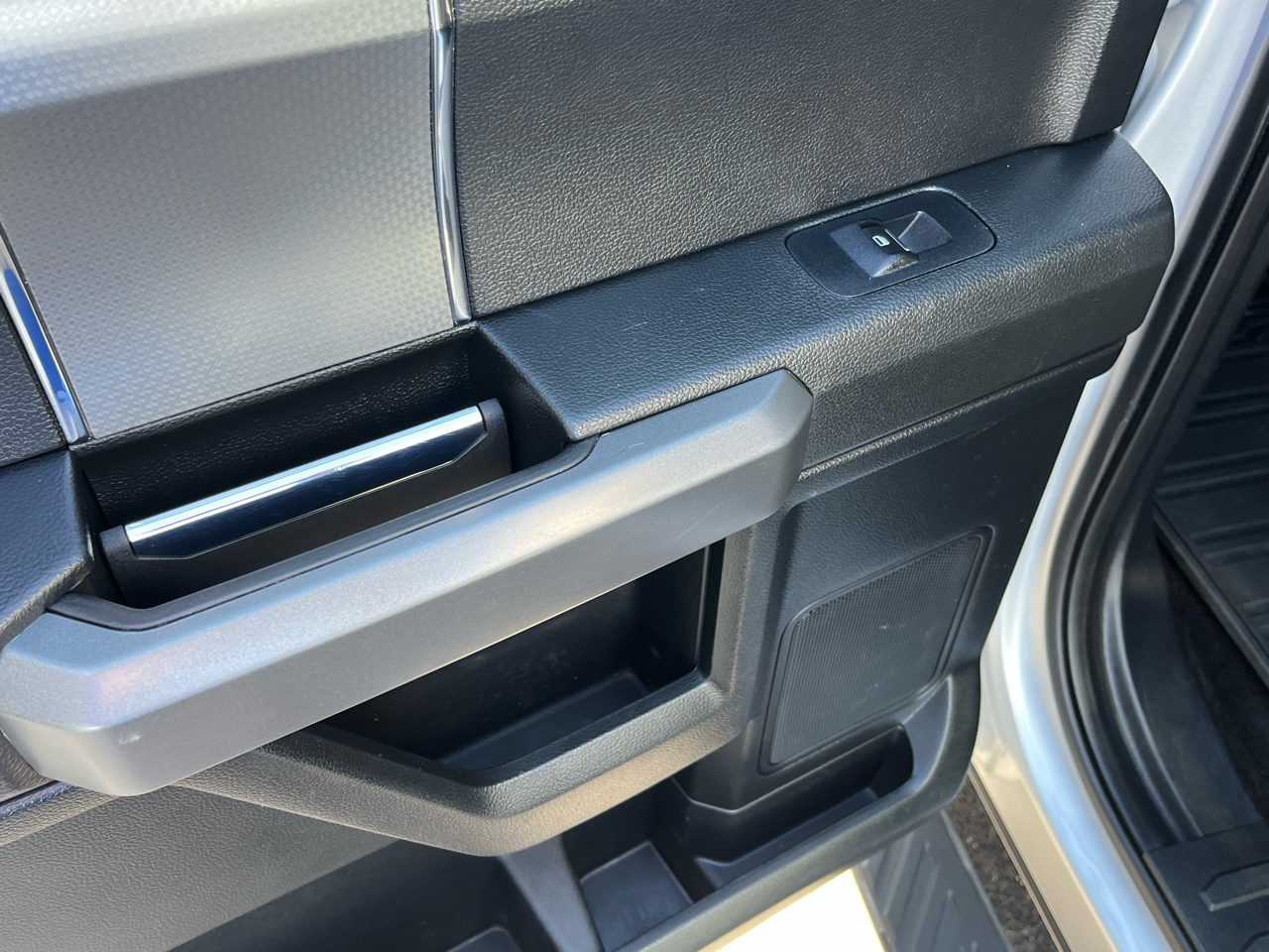 Ford F-150 XLT SuperCrew 5.5-ft. Bed 4WD 2016