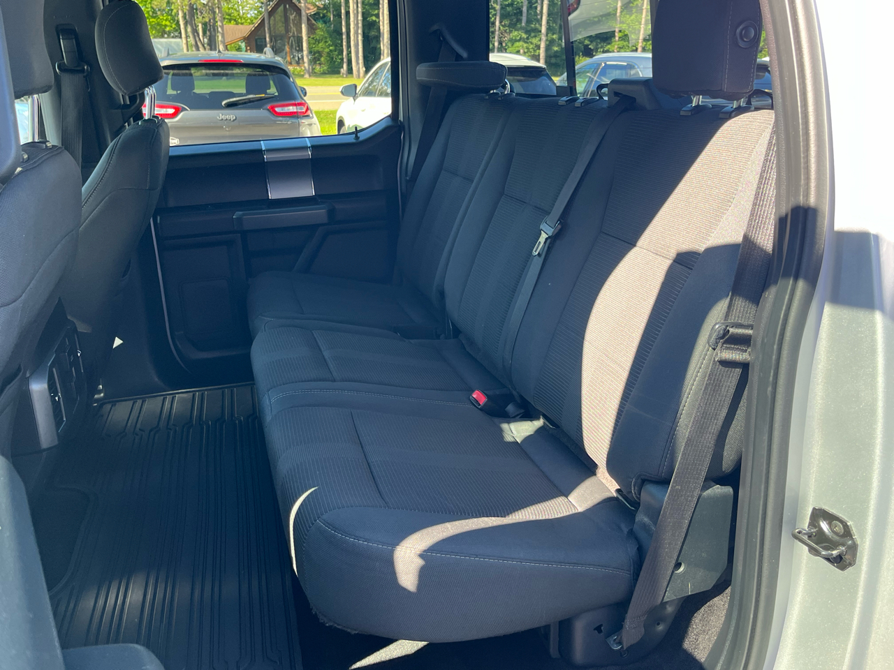 Ford F-150 XLT SuperCrew 5.5-ft. Bed 4WD 2016