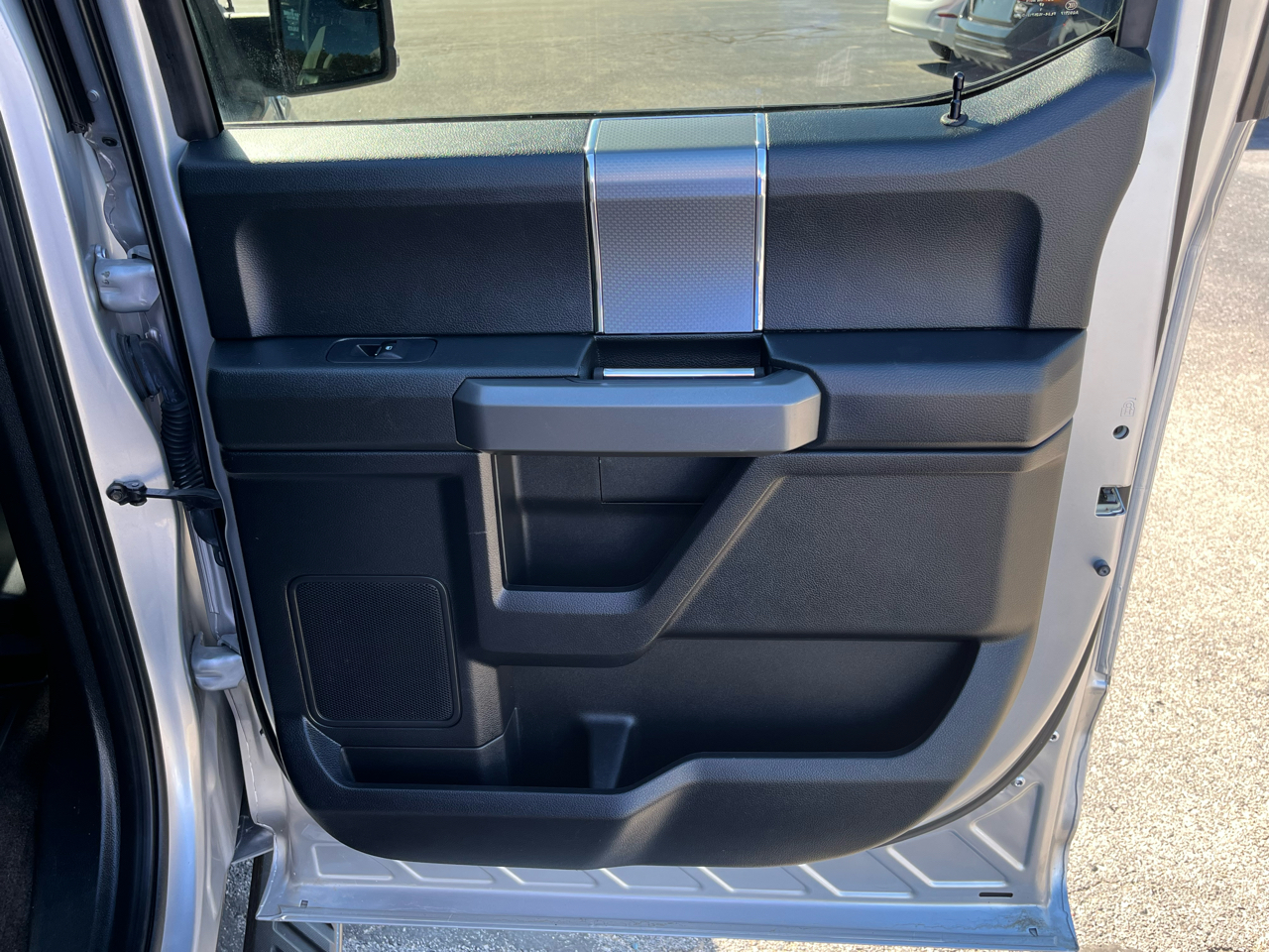 Ford F-150 XLT SuperCrew 5.5-ft. Bed 4WD 2016