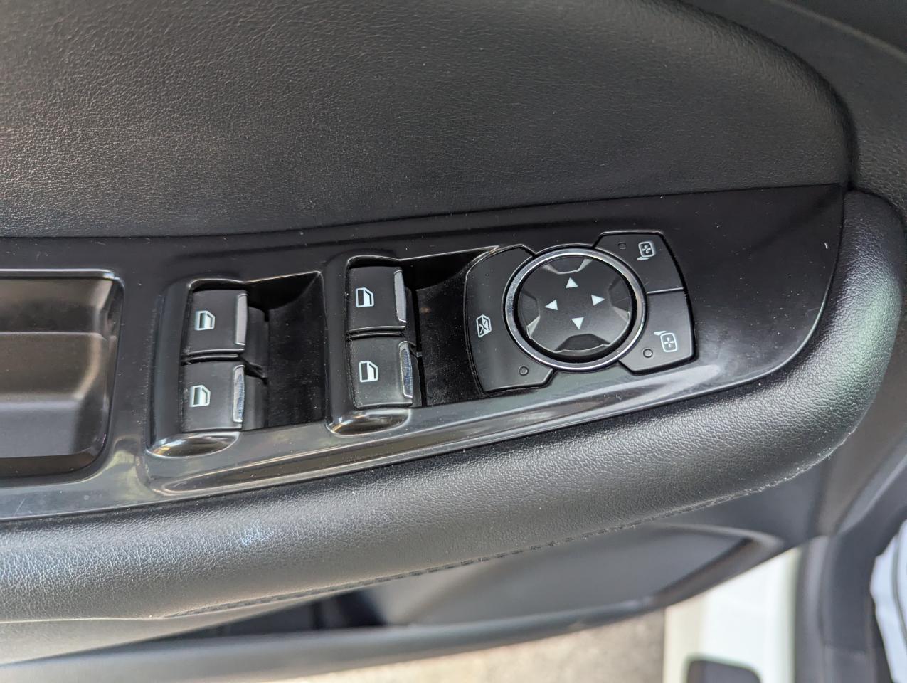 Ford Edge 4dr SEL AWD 2016