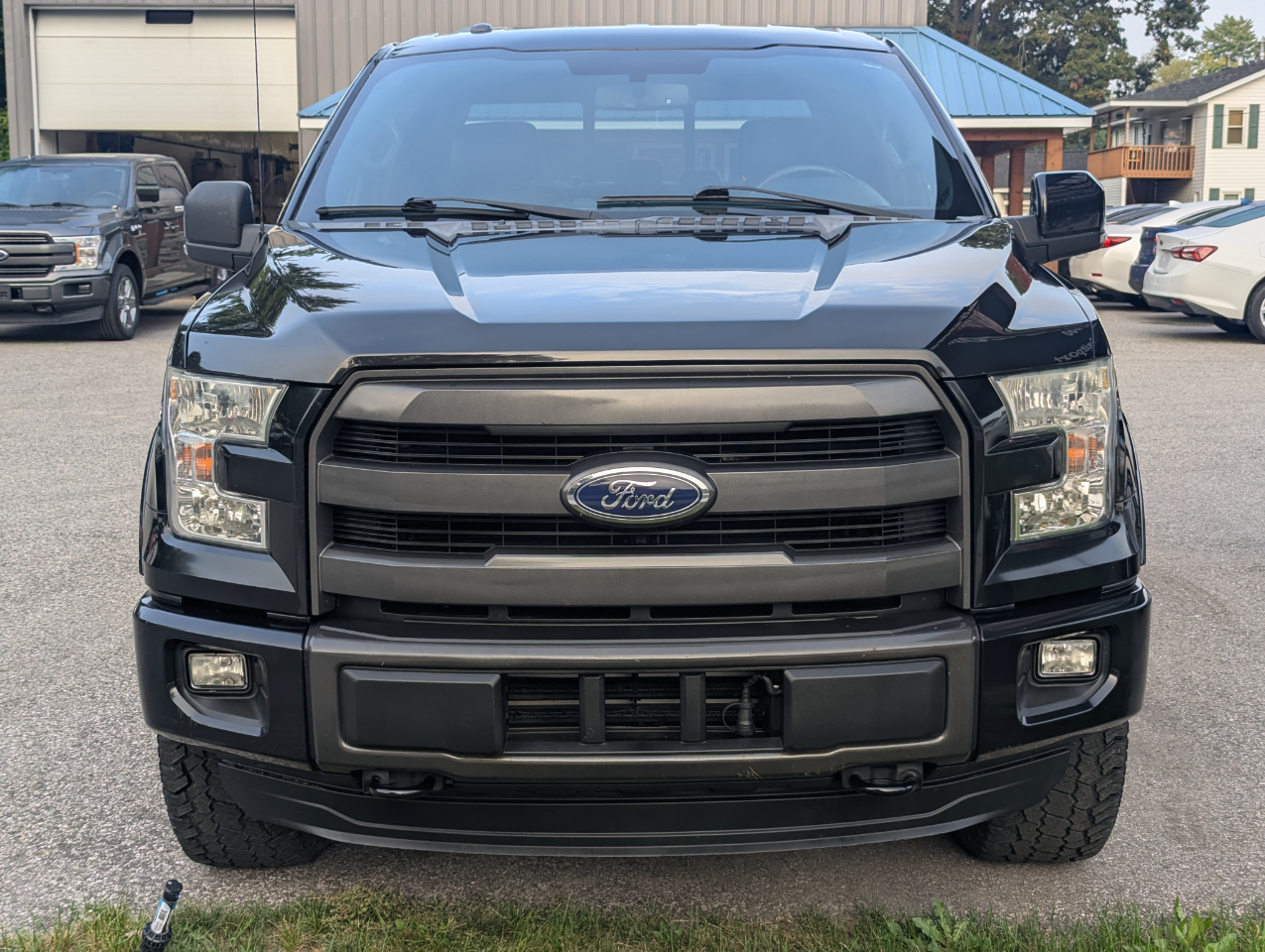 Ford F-150 4WD SuperCrew 157" Lariat 2015
