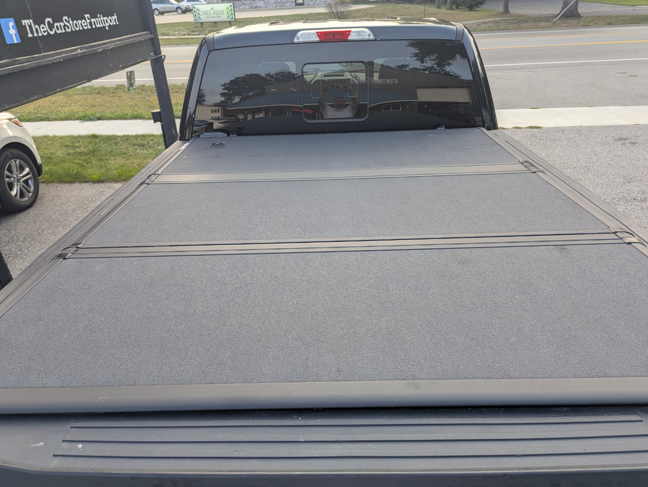 Ford F-150 4WD SuperCrew 157" Lariat 2015