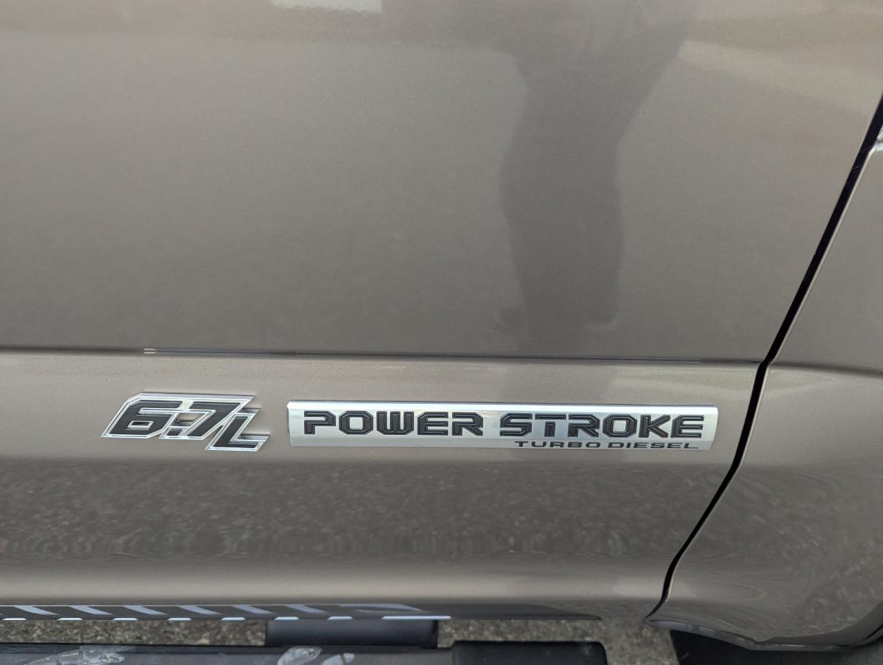 Ford Super Duty F-250 SRW Lariat 4WD Crew Cab 6.75' Box 2020