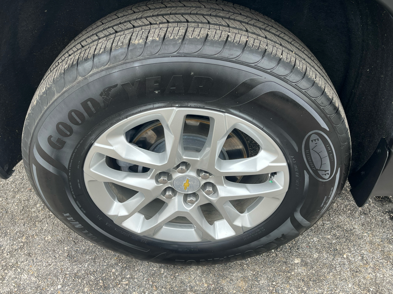 Chevrolet Traverse FWD 4dr LT Cloth w/2FL 2021