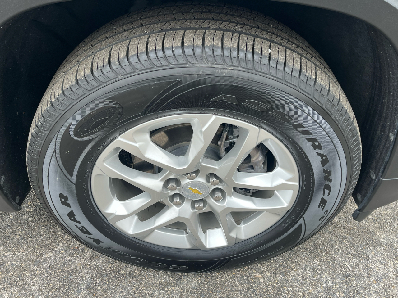 Chevrolet Traverse FWD 4dr LT Cloth w/2FL 2021