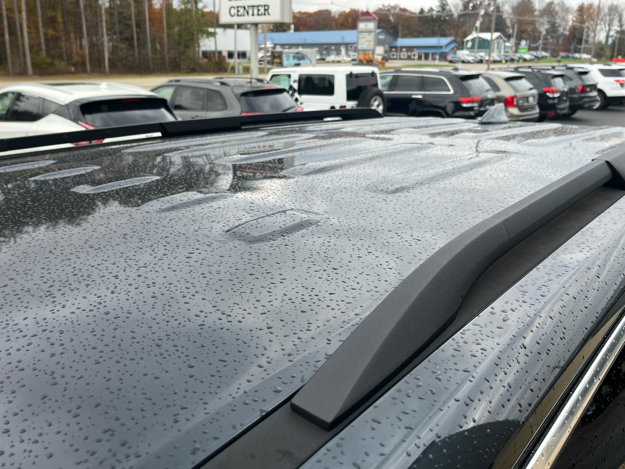 Chevrolet Traverse FWD 4dr LT Cloth w/2FL 2021