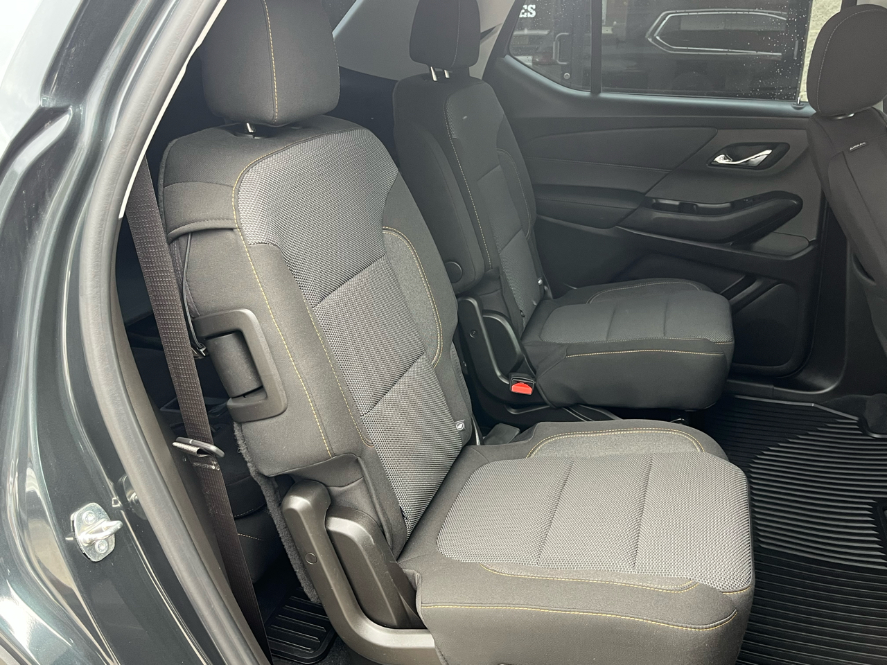 Chevrolet Traverse FWD 4dr LT Cloth w/2FL 2021