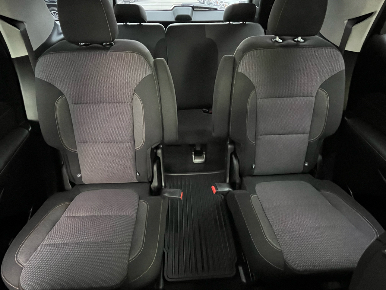 Chevrolet Traverse FWD 4dr LT Cloth w/2FL 2021