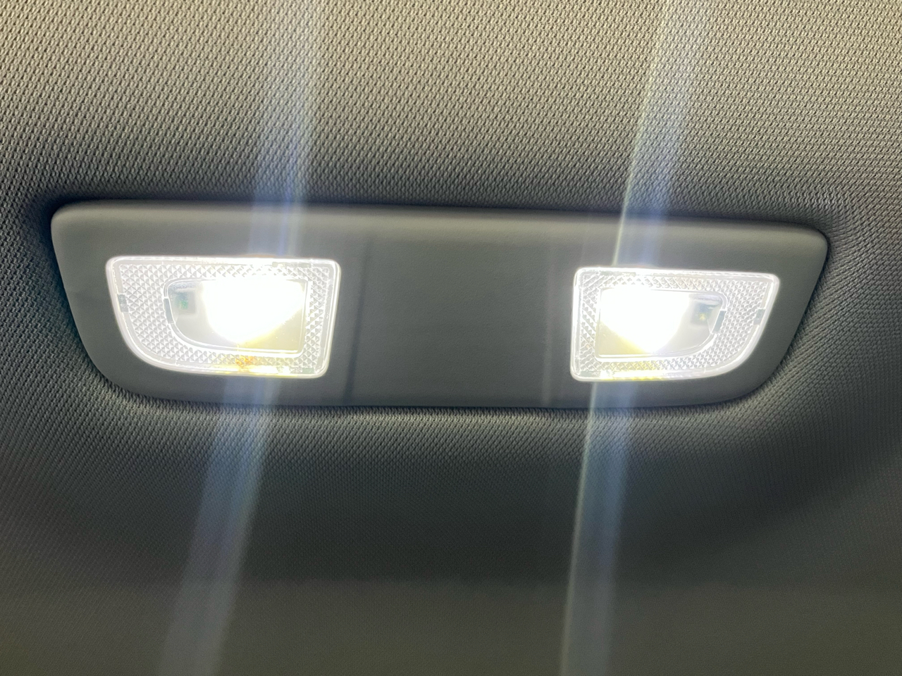 Chevrolet Traverse FWD 4dr LT Cloth w/2FL 2021