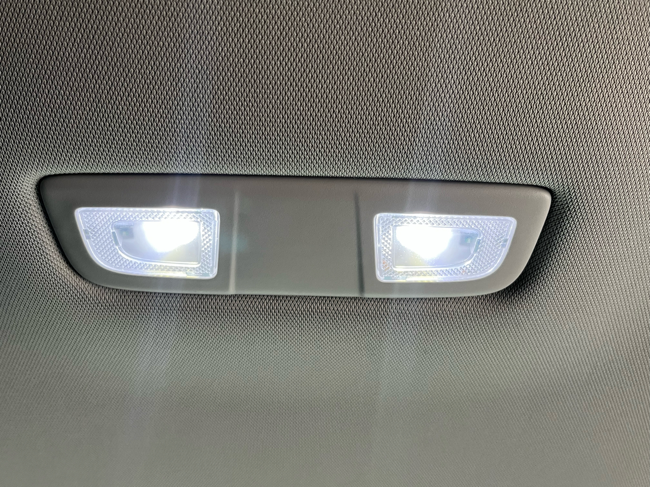 Chevrolet Traverse FWD 4dr LT Cloth w/2FL 2021