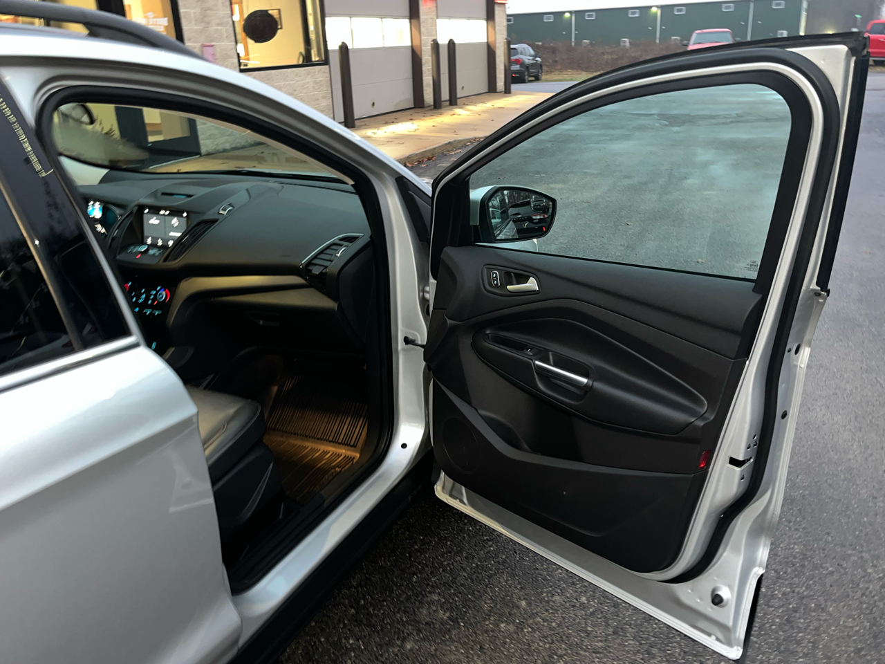 Ford Escape SEL 4WD 2018