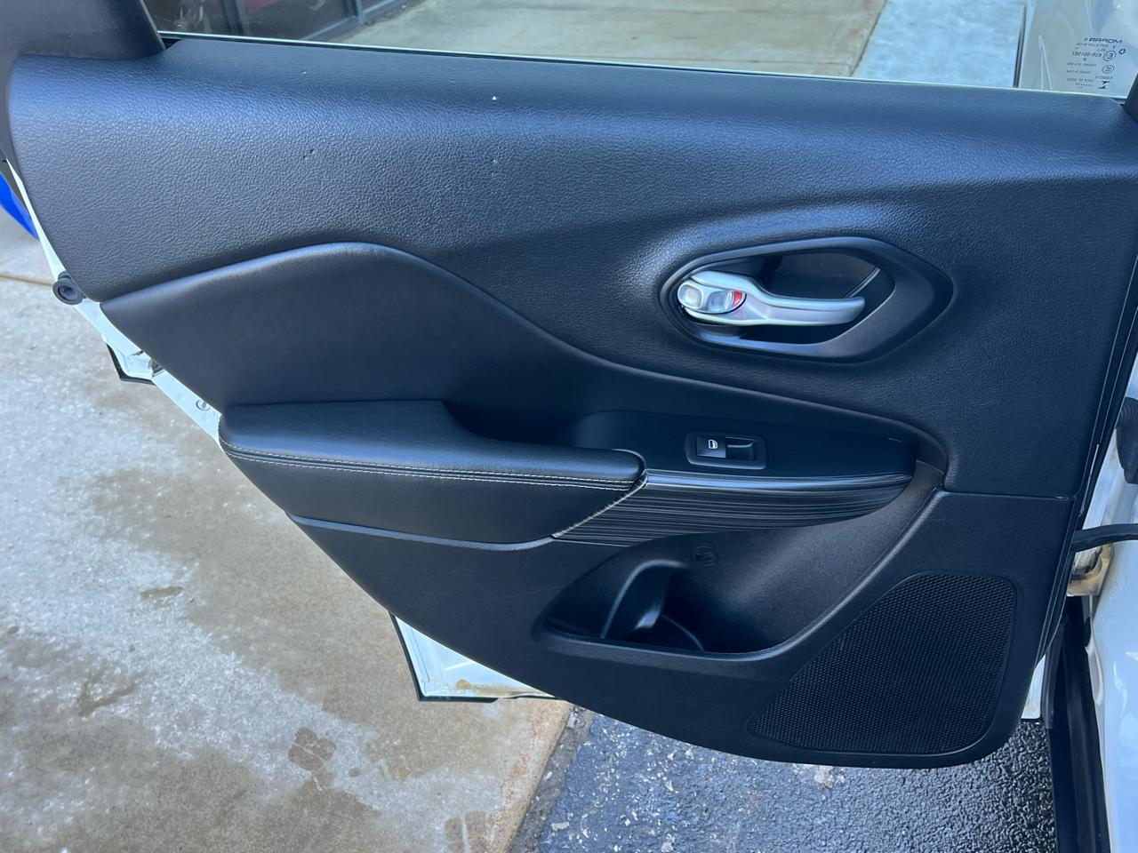 Jeep Cherokee 4WD 4dr Limited 2015