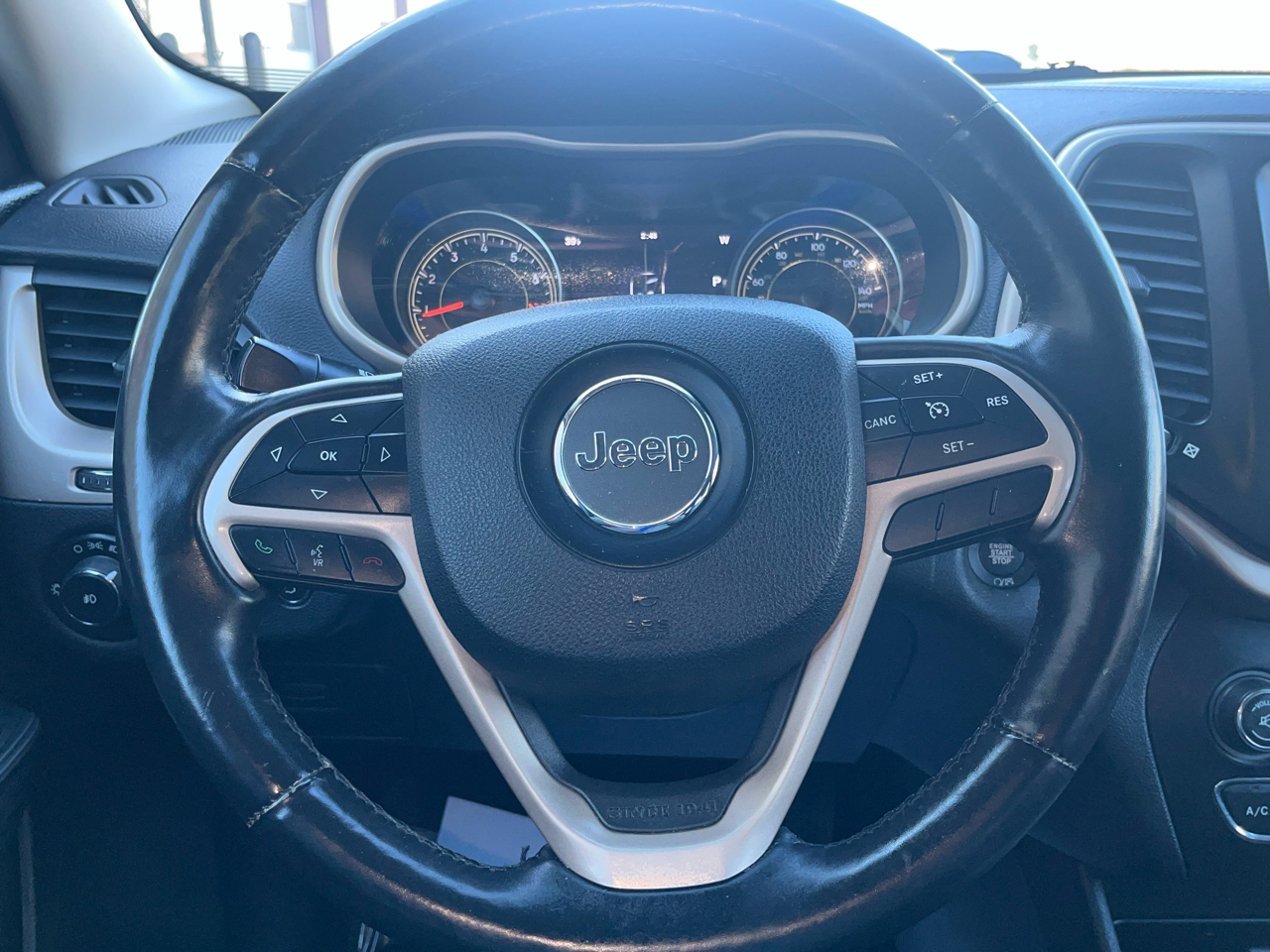 Jeep Cherokee 4WD 4dr Limited 2015