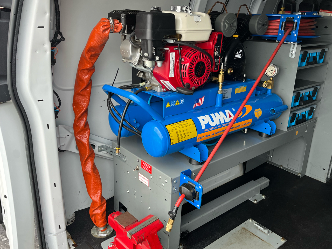 Chevrolet Express Cargo Van RWD 3500 155" 2018