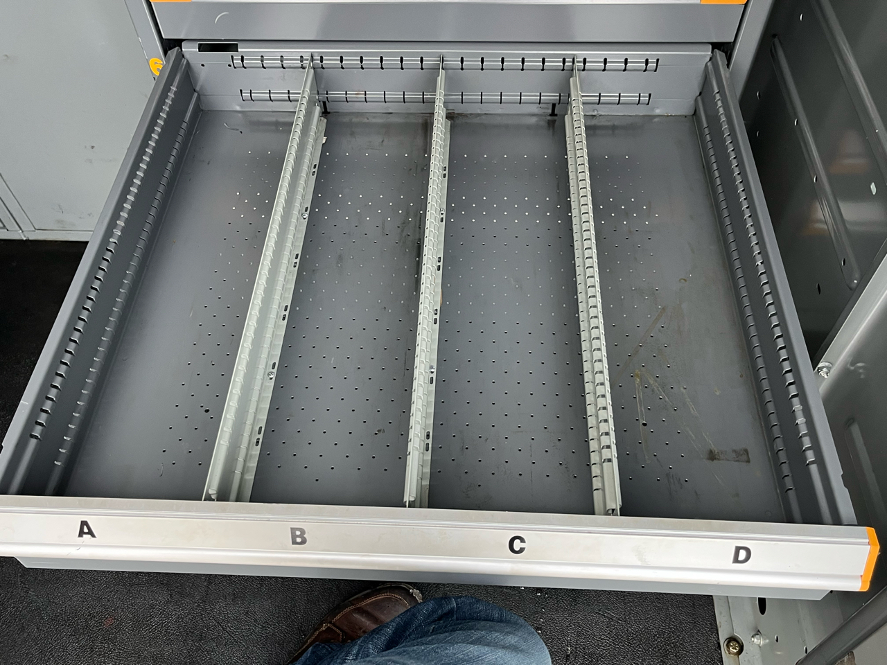 Chevrolet Express Cargo Van RWD 3500 155" 2018