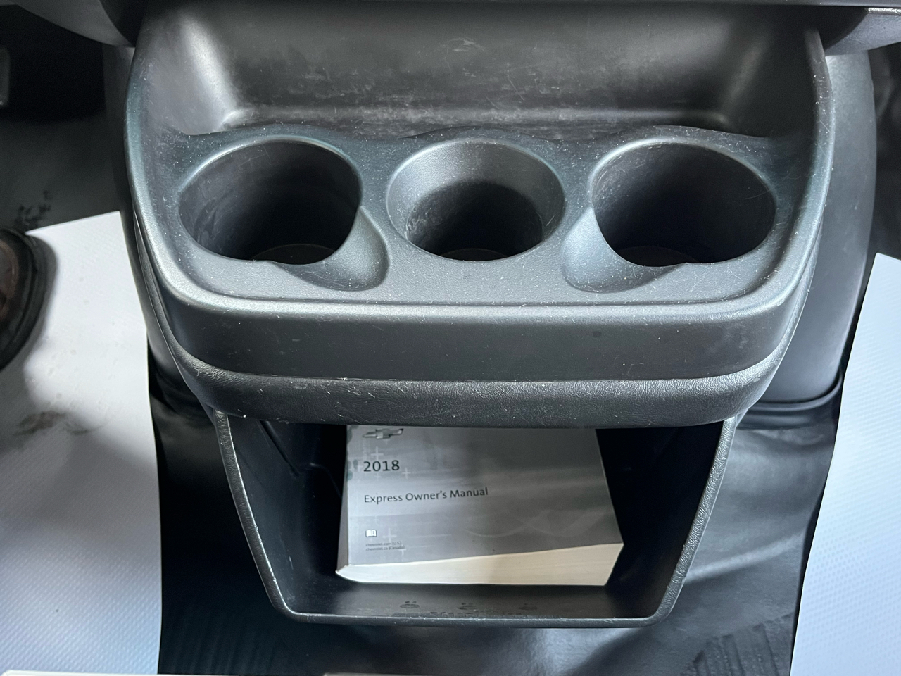 Chevrolet Express Cargo Van RWD 3500 155" 2018