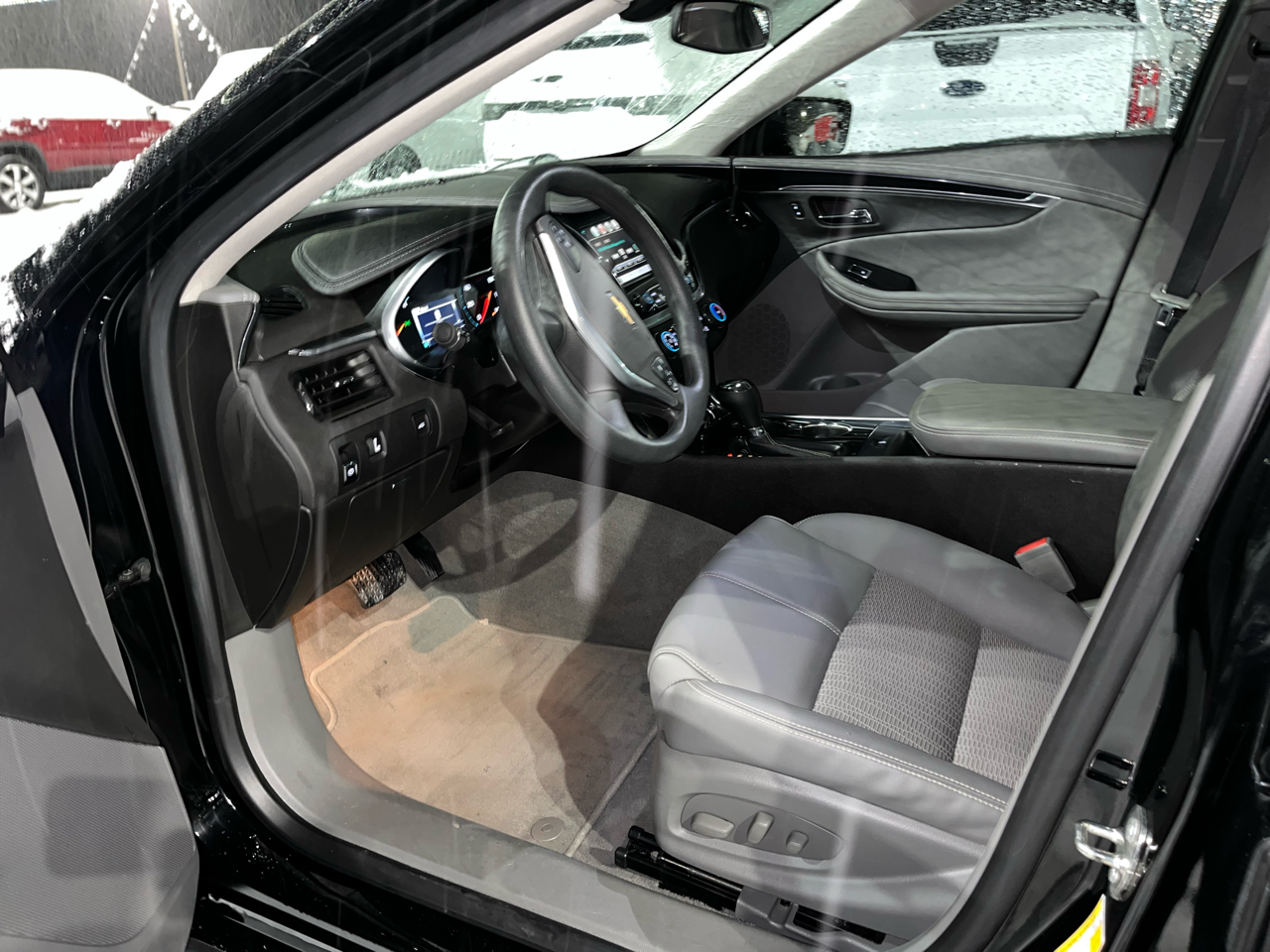 Chevrolet Impala 4dr Sdn LS w/1FL 2019