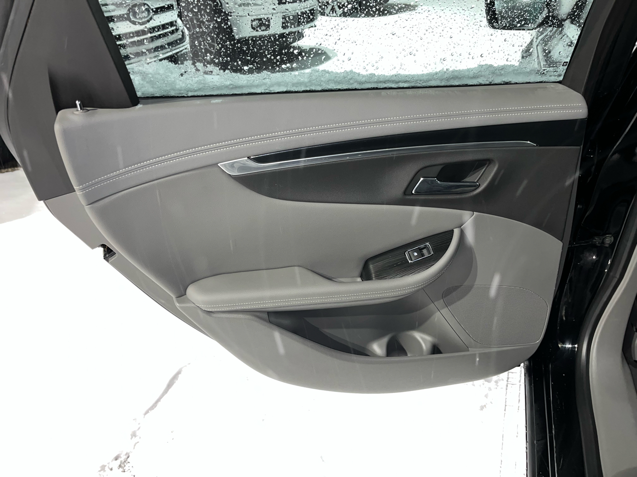 Chevrolet Impala 4dr Sdn LS w/1FL 2019