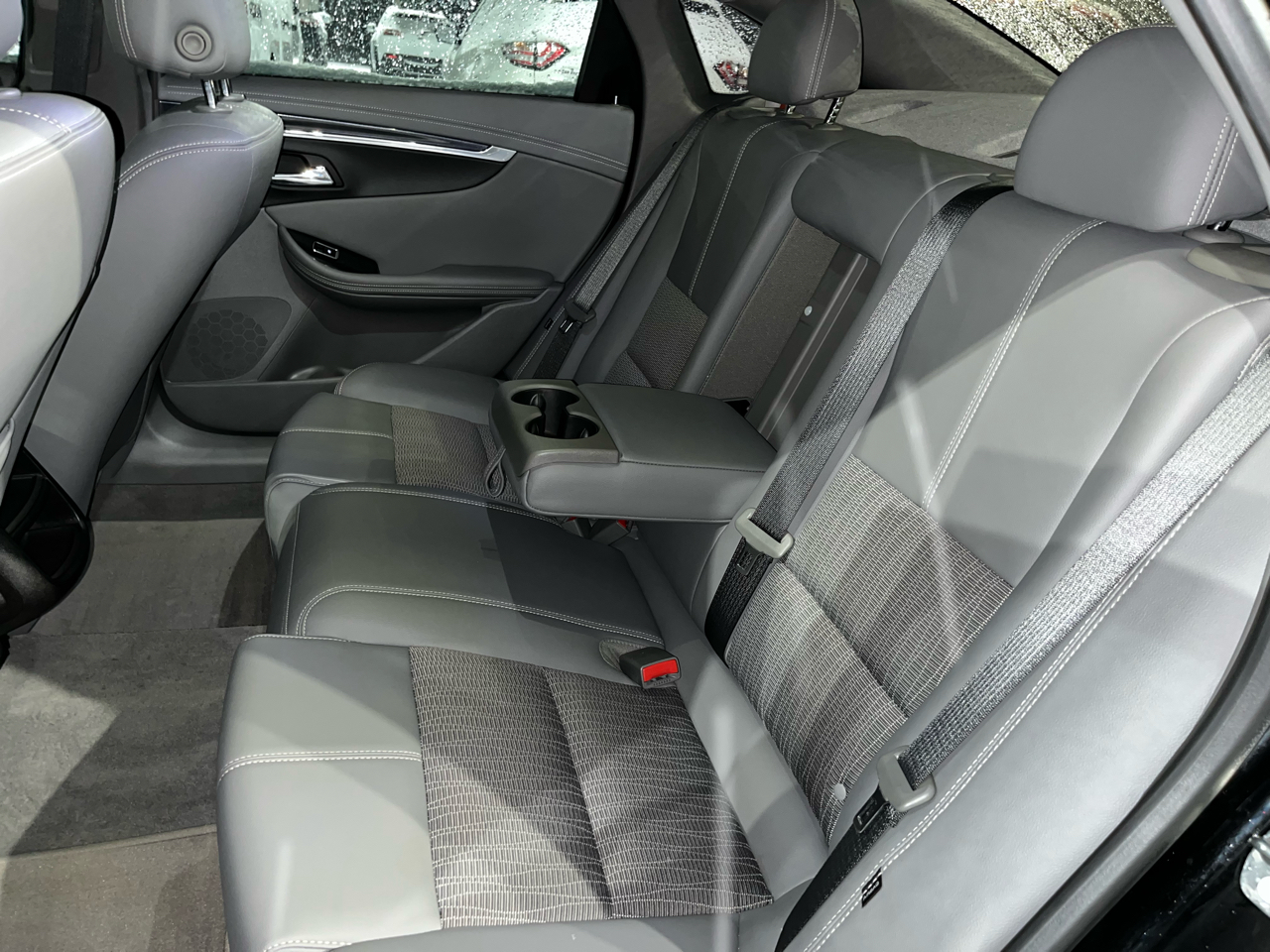 Chevrolet Impala 4dr Sdn LS w/1FL 2019