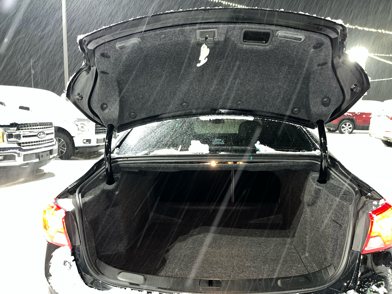 Chevrolet Impala 4dr Sdn LS w/1FL 2019