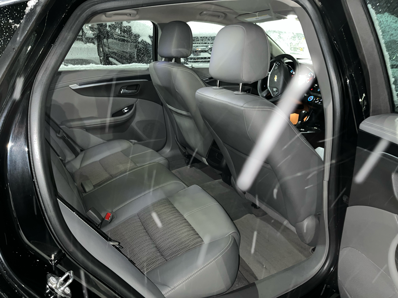 Chevrolet Impala 4dr Sdn LS w/1FL 2019