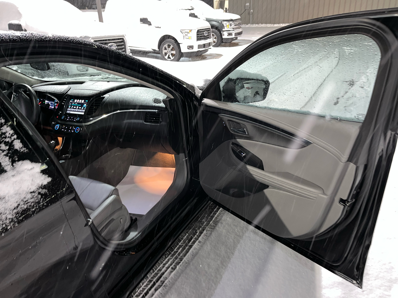 Chevrolet Impala 4dr Sdn LS w/1FL 2019