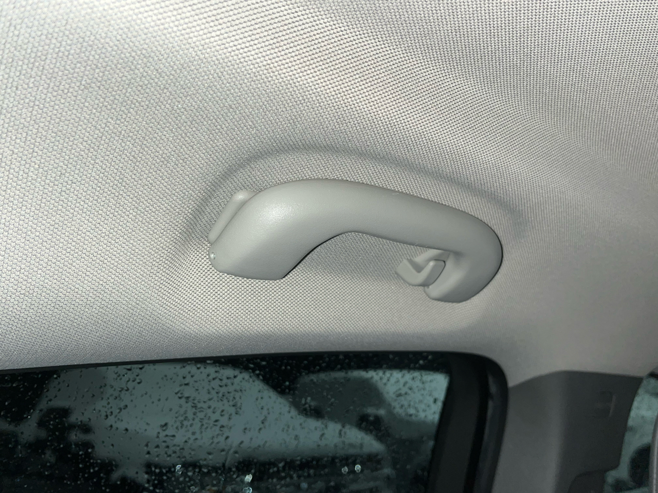 Chevrolet Impala 4dr Sdn LS w/1FL 2019