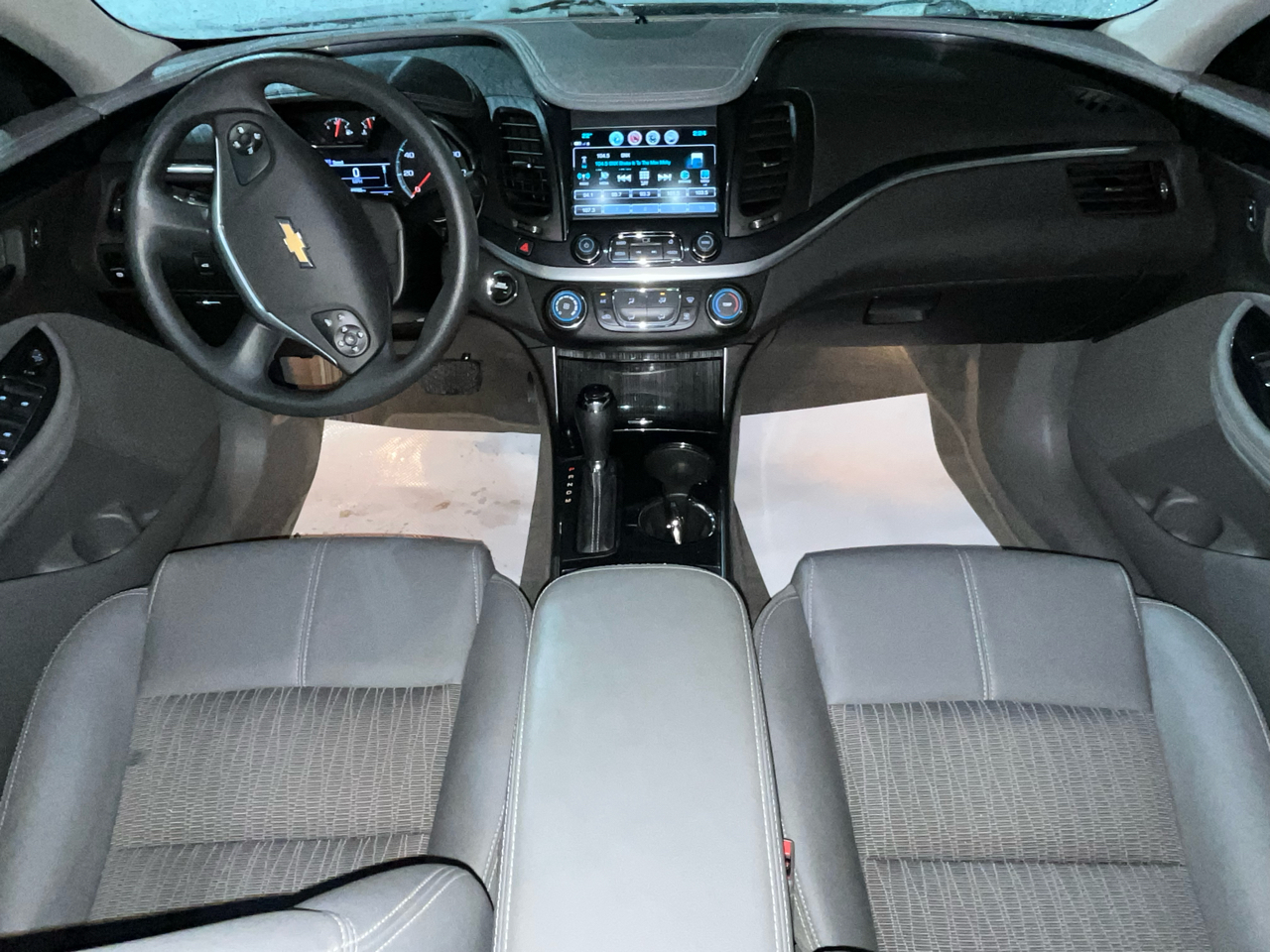 Chevrolet Impala 4dr Sdn LS w/1FL 2019
