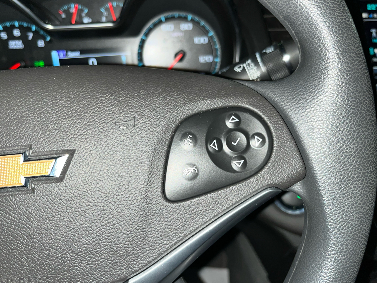 Chevrolet Impala 4dr Sdn LS w/1FL 2019