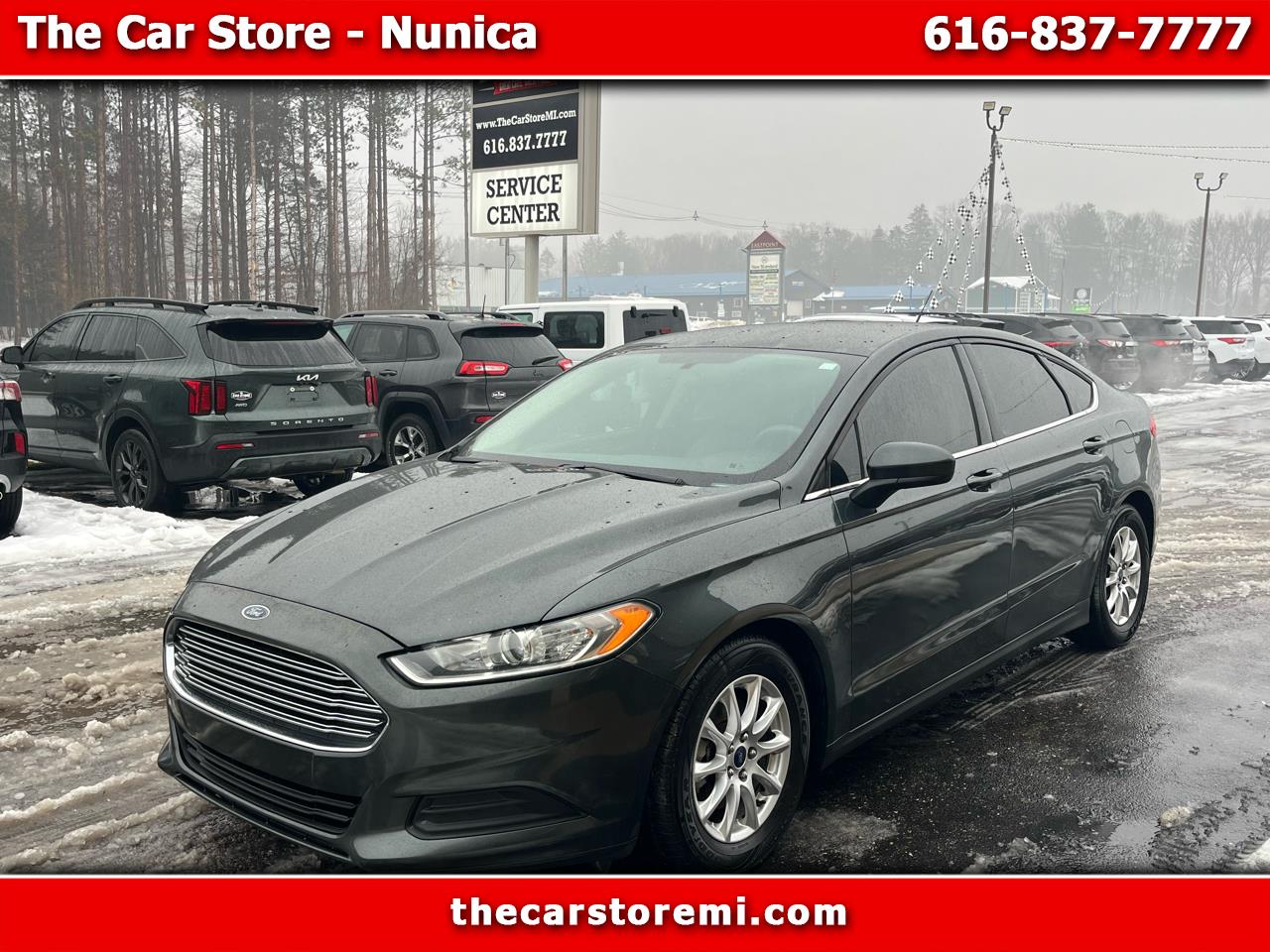 2016 Ford Fusion S's photo