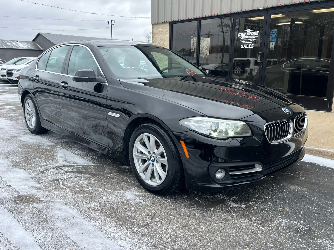 BMW 5 Series 4dr Sdn 528i xDrive AWD 2016