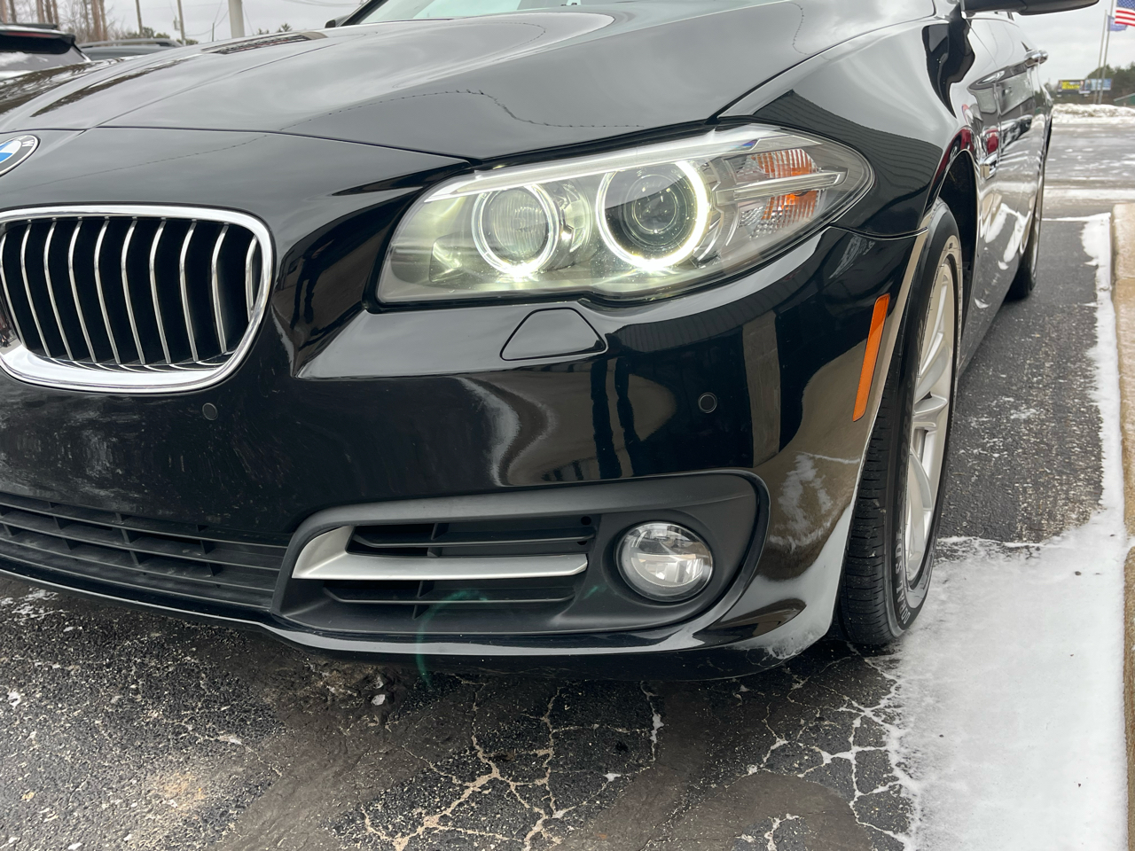 BMW 5 Series 4dr Sdn 528i xDrive AWD 2016