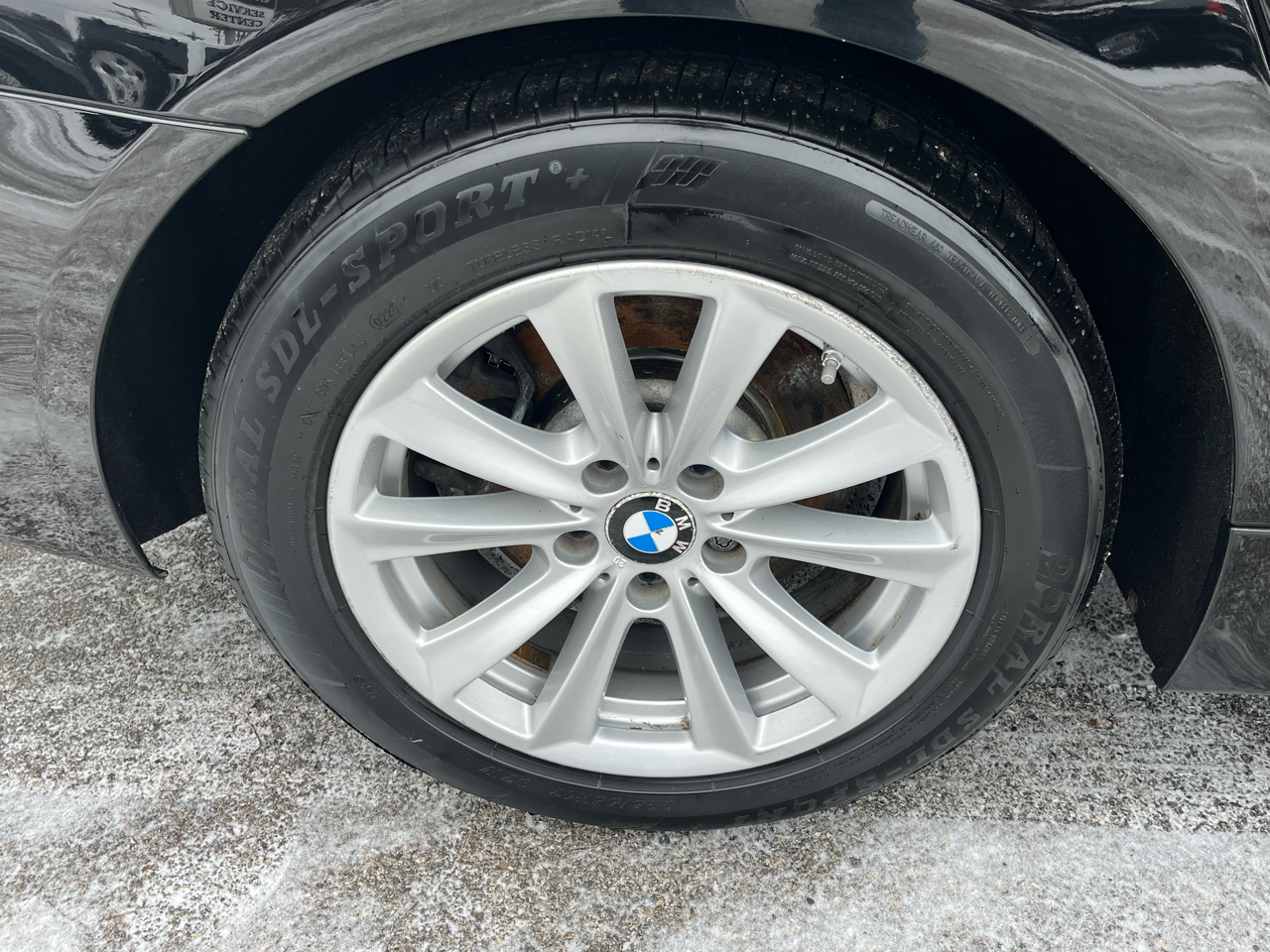 BMW 5 Series 4dr Sdn 528i xDrive AWD 2016