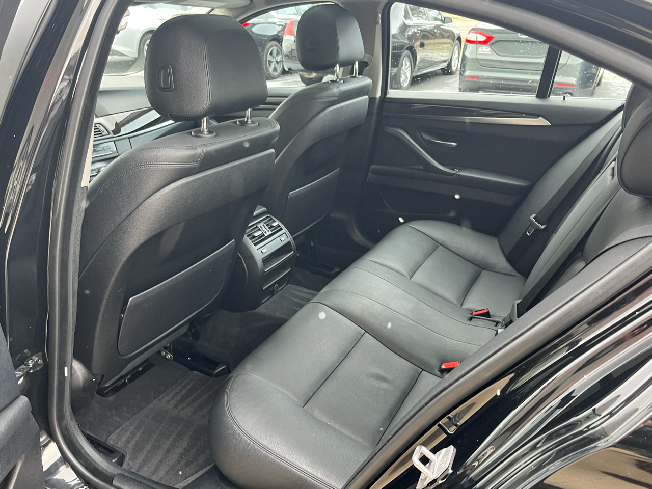 BMW 5 Series 4dr Sdn 528i xDrive AWD 2016