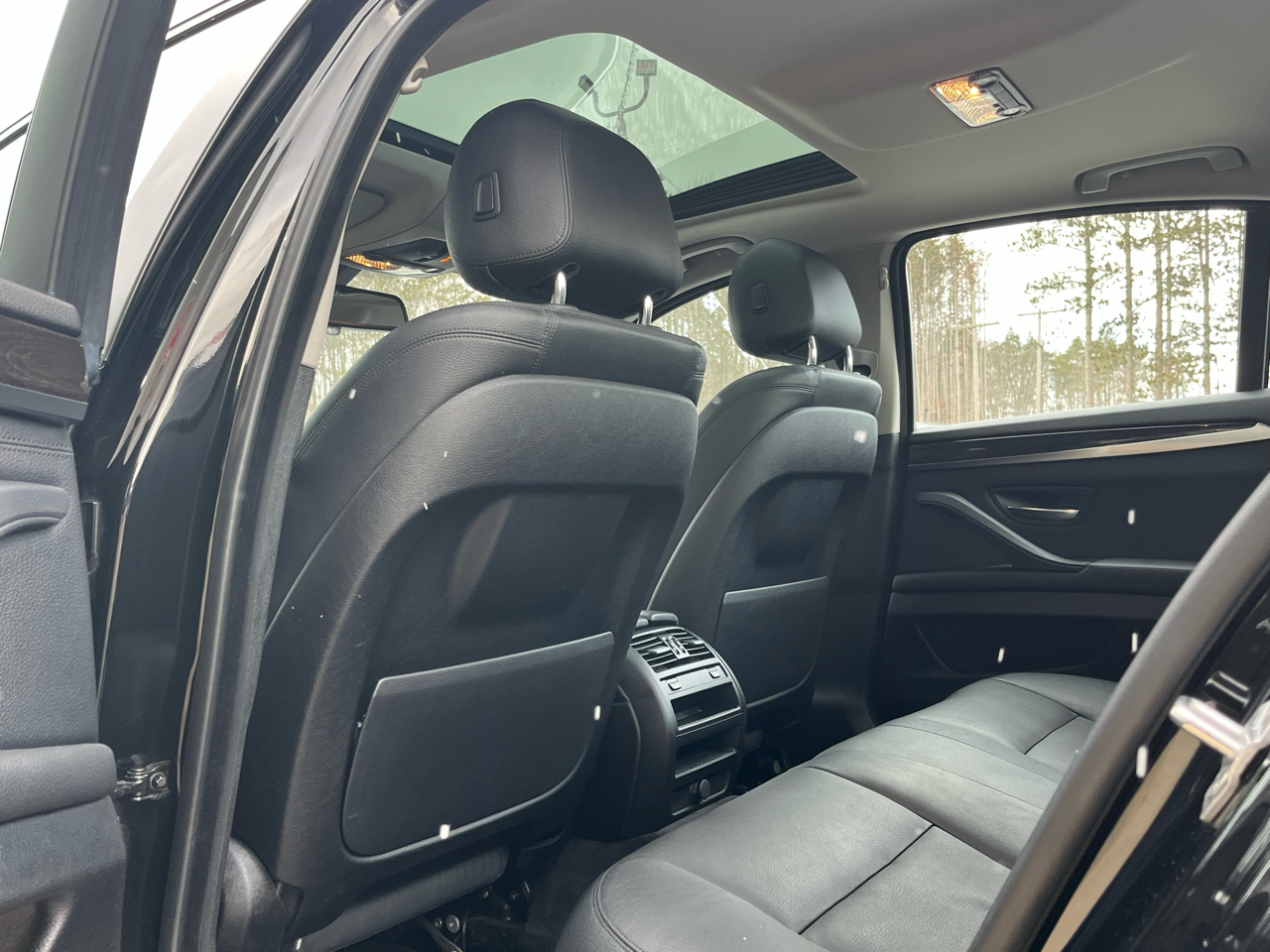 BMW 5 Series 4dr Sdn 528i xDrive AWD 2016