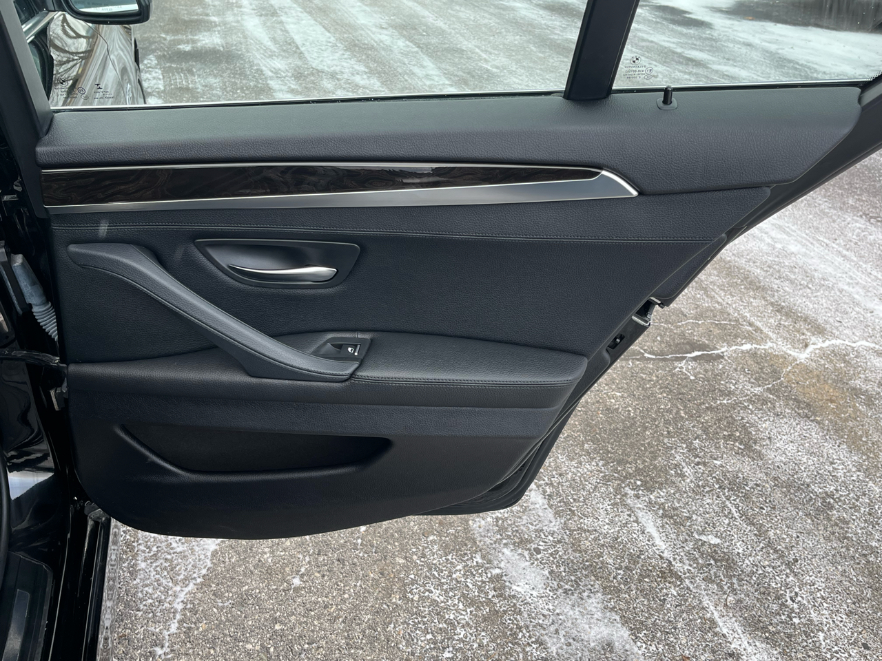 BMW 5 Series 4dr Sdn 528i xDrive AWD 2016