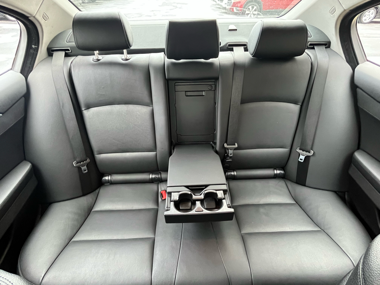 BMW 5 Series 4dr Sdn 528i xDrive AWD 2016