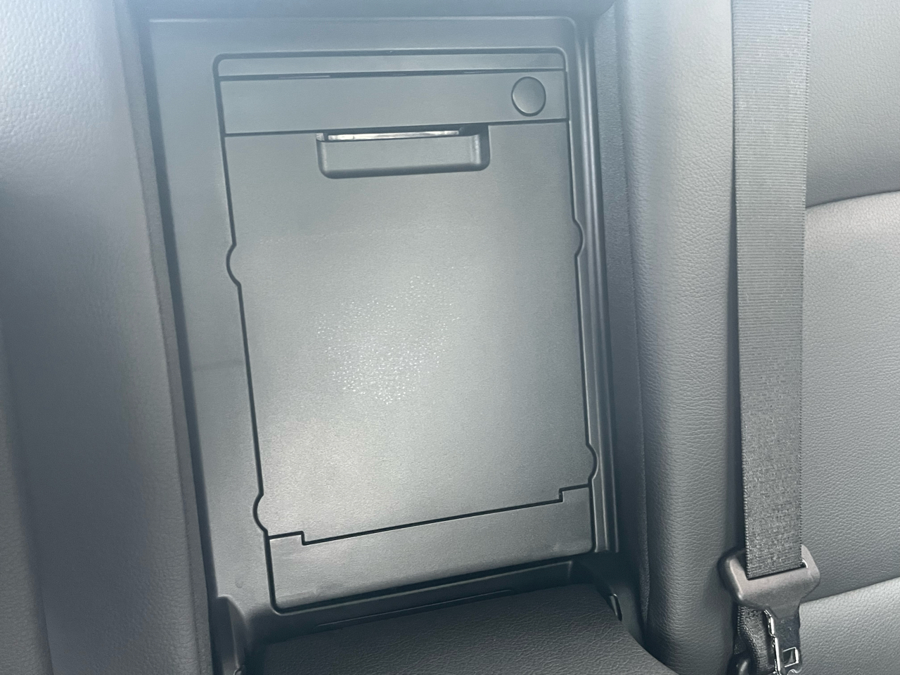 BMW 5 Series 4dr Sdn 528i xDrive AWD 2016