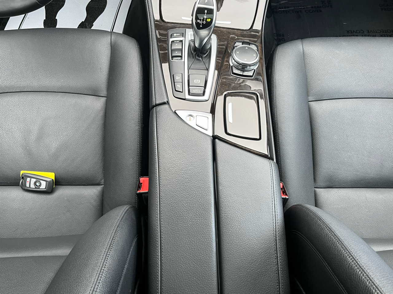 BMW 5 Series 4dr Sdn 528i xDrive AWD 2016