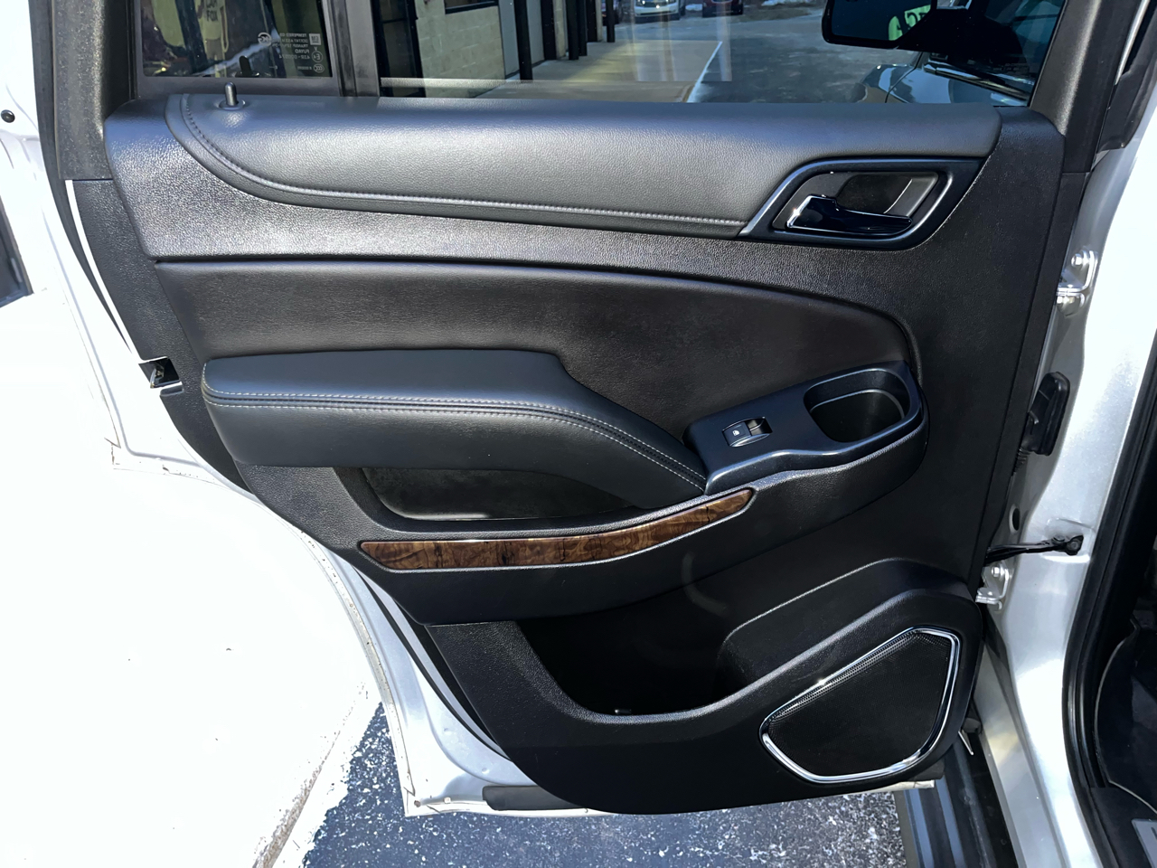 Chevrolet Tahoe 4WD 4dr LT 2019