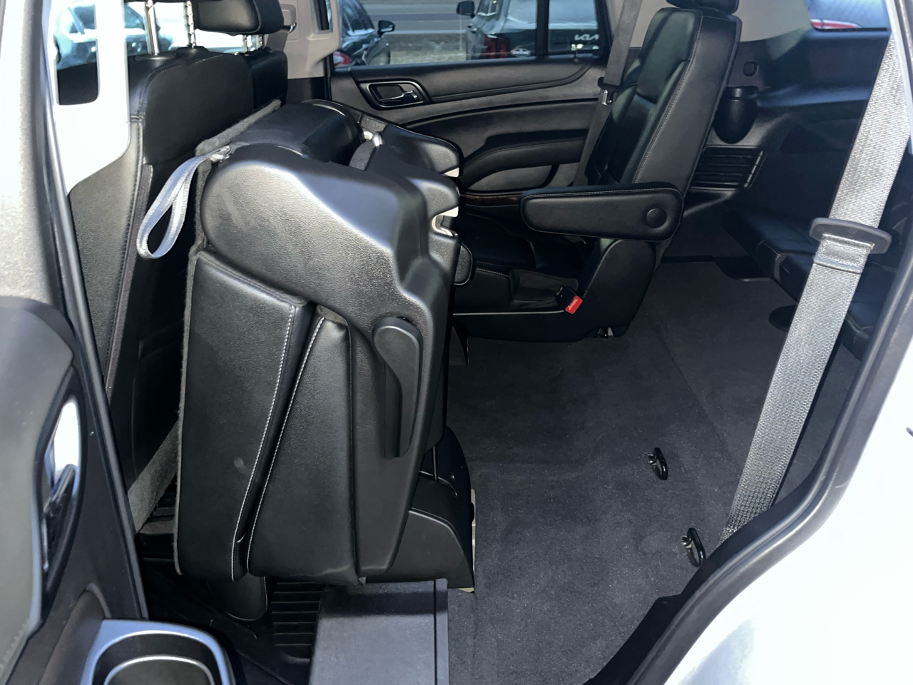 Chevrolet Tahoe 4WD 4dr LT 2019