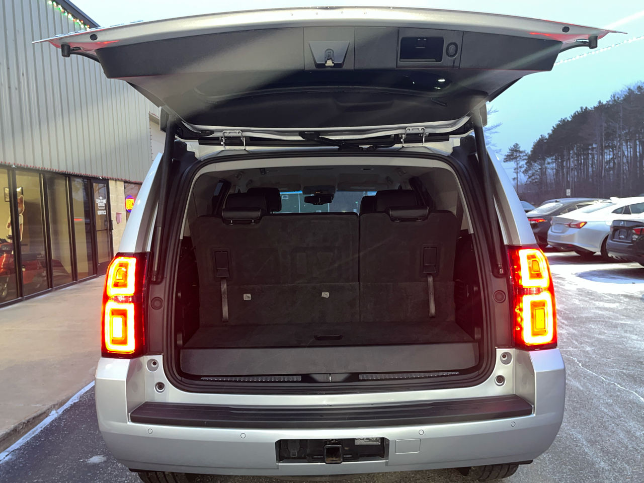 Chevrolet Tahoe 4WD 4dr LT 2019