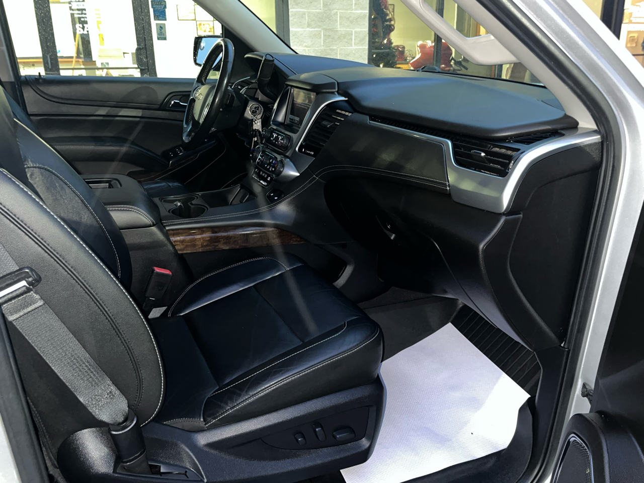 Chevrolet Tahoe 4WD 4dr LT 2019