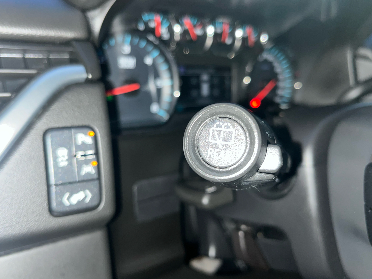 Chevrolet Tahoe 4WD 4dr LT 2019